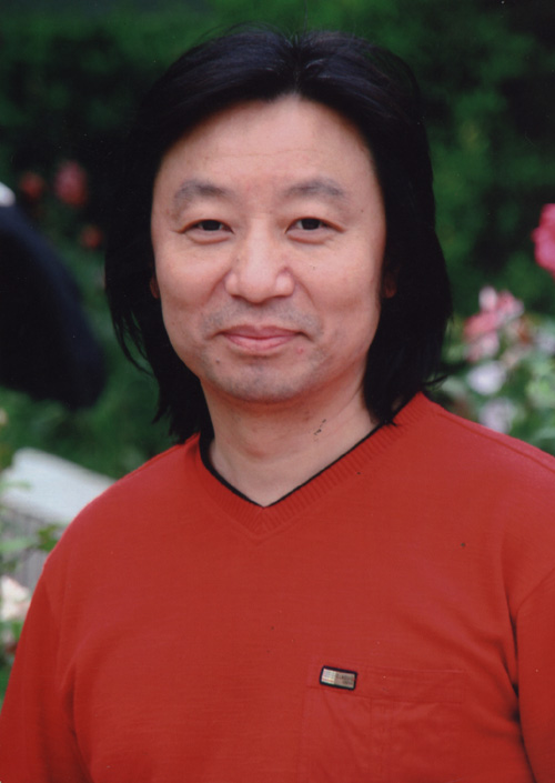 张伟